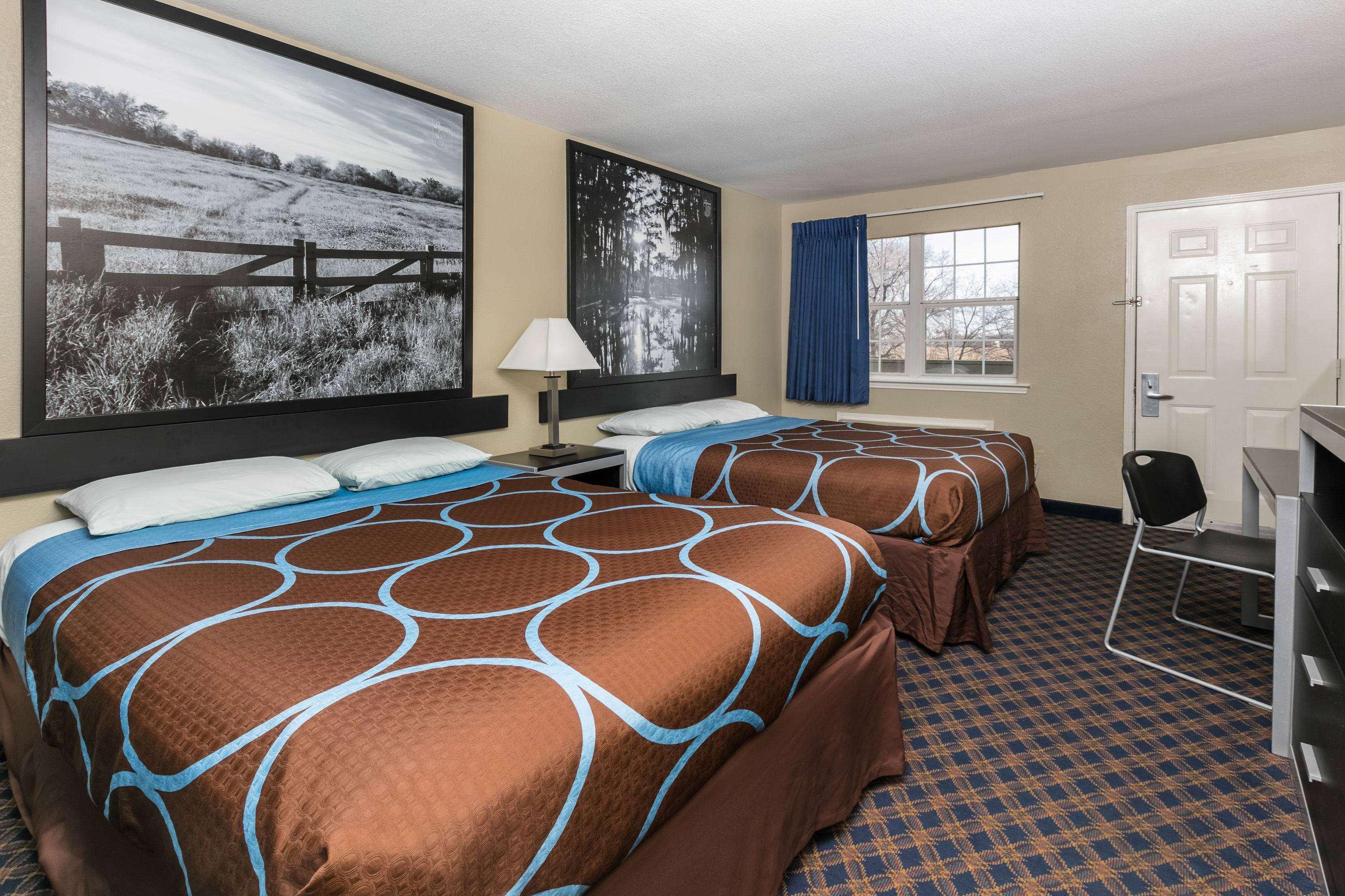 Super 8 By Wyndham Arlington Near At&T Stadium Dış mekan fotoğraf