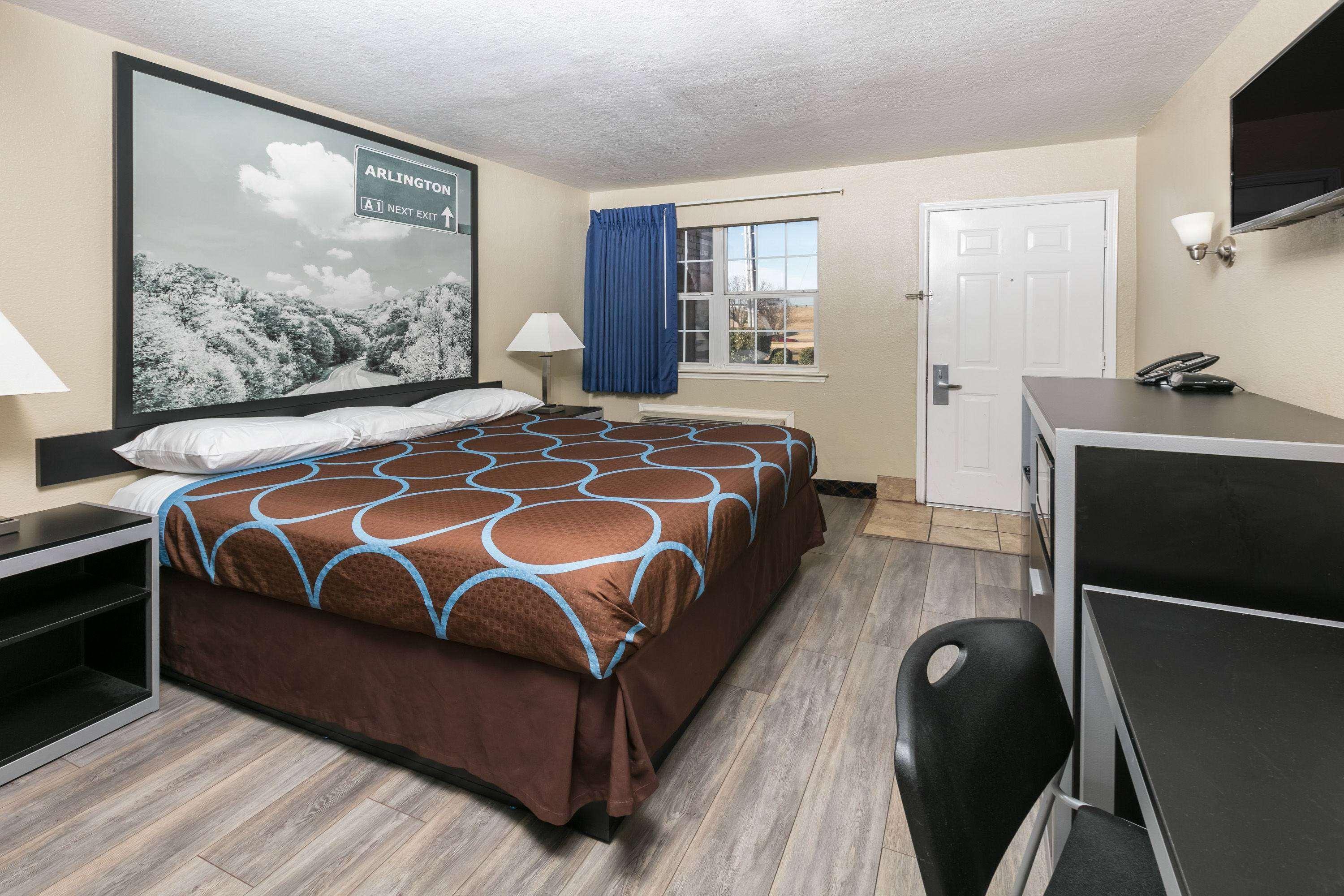 Super 8 By Wyndham Arlington Near At&T Stadium Dış mekan fotoğraf