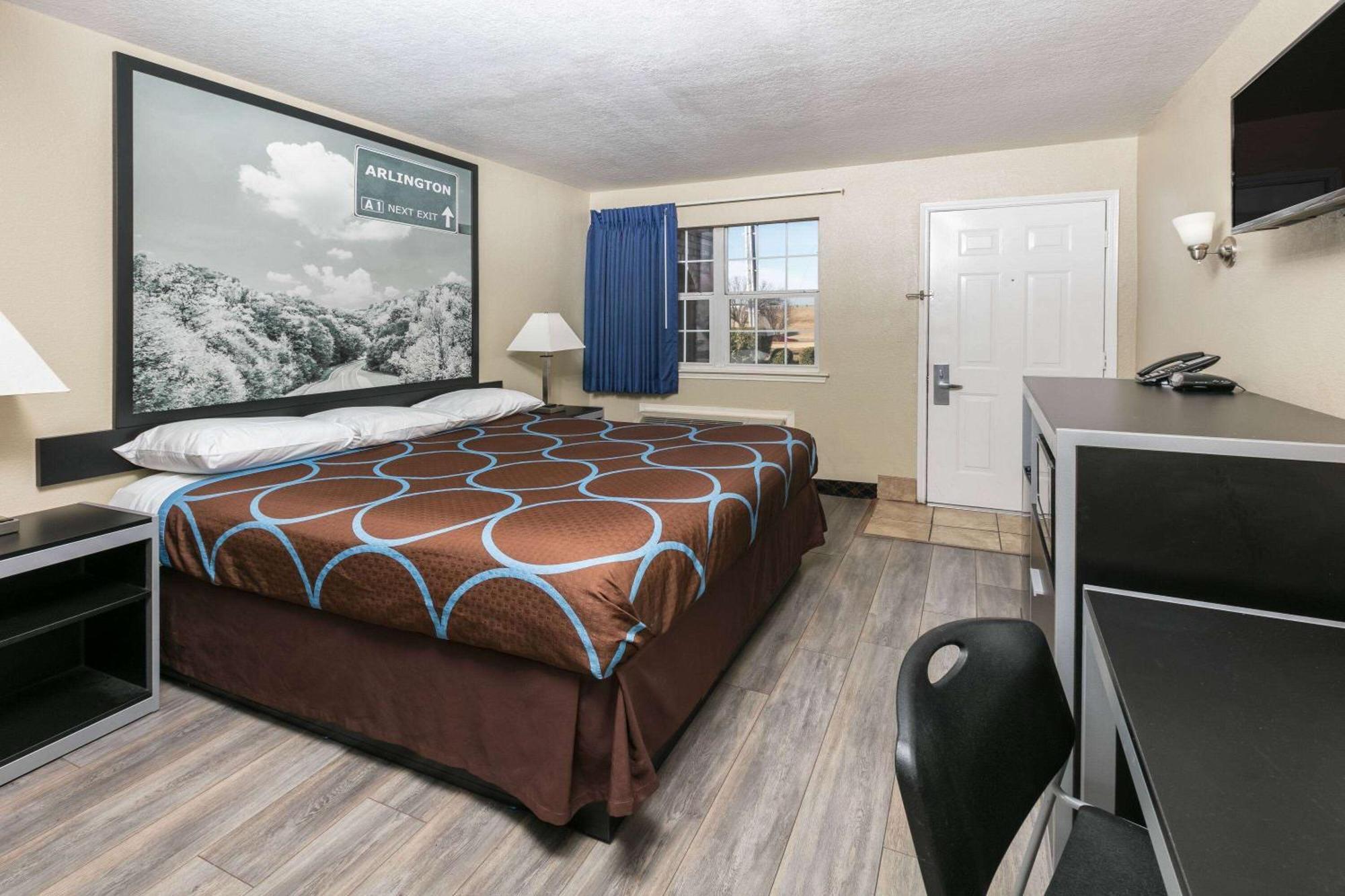 Super 8 By Wyndham Arlington Near At&T Stadium Dış mekan fotoğraf