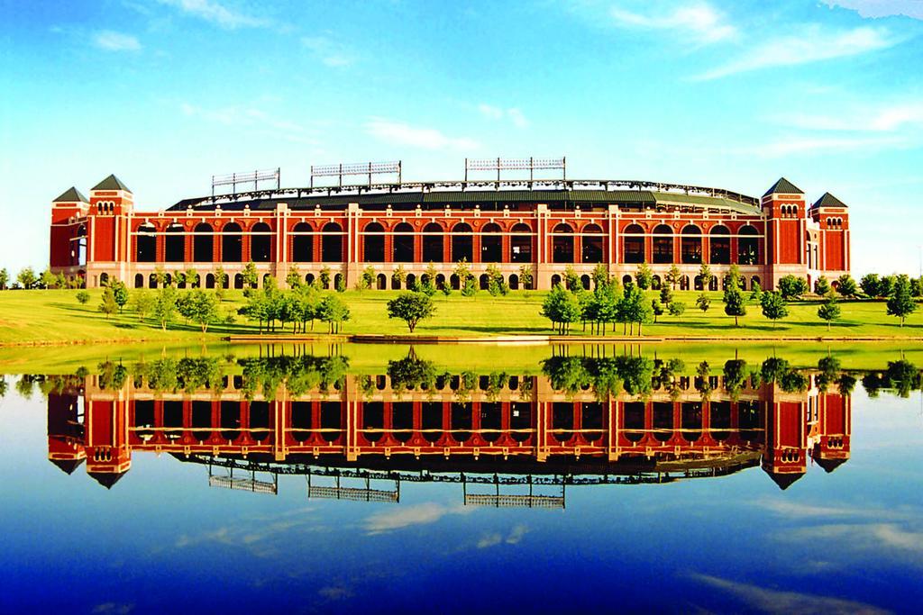 Super 8 By Wyndham Arlington Near At&T Stadium Dış mekan fotoğraf