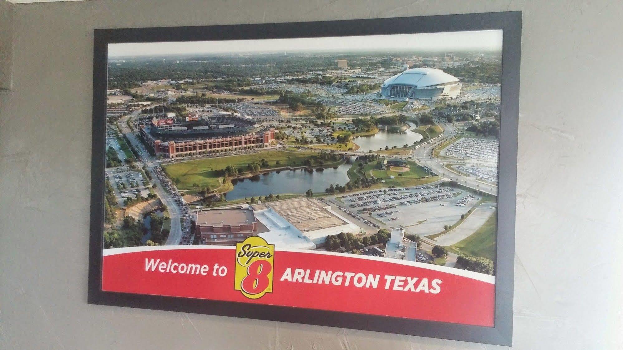 Super 8 By Wyndham Arlington Near At&T Stadium Dış mekan fotoğraf
